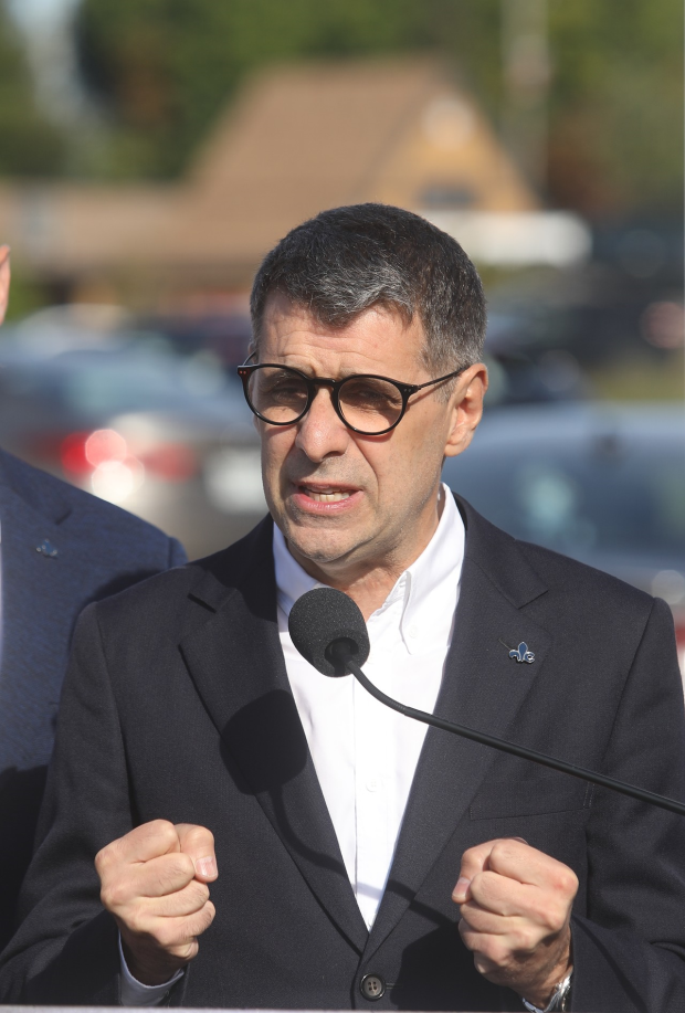 M. Duhaime, vous n’aviez aucun élu aux dernières élections, aucun!