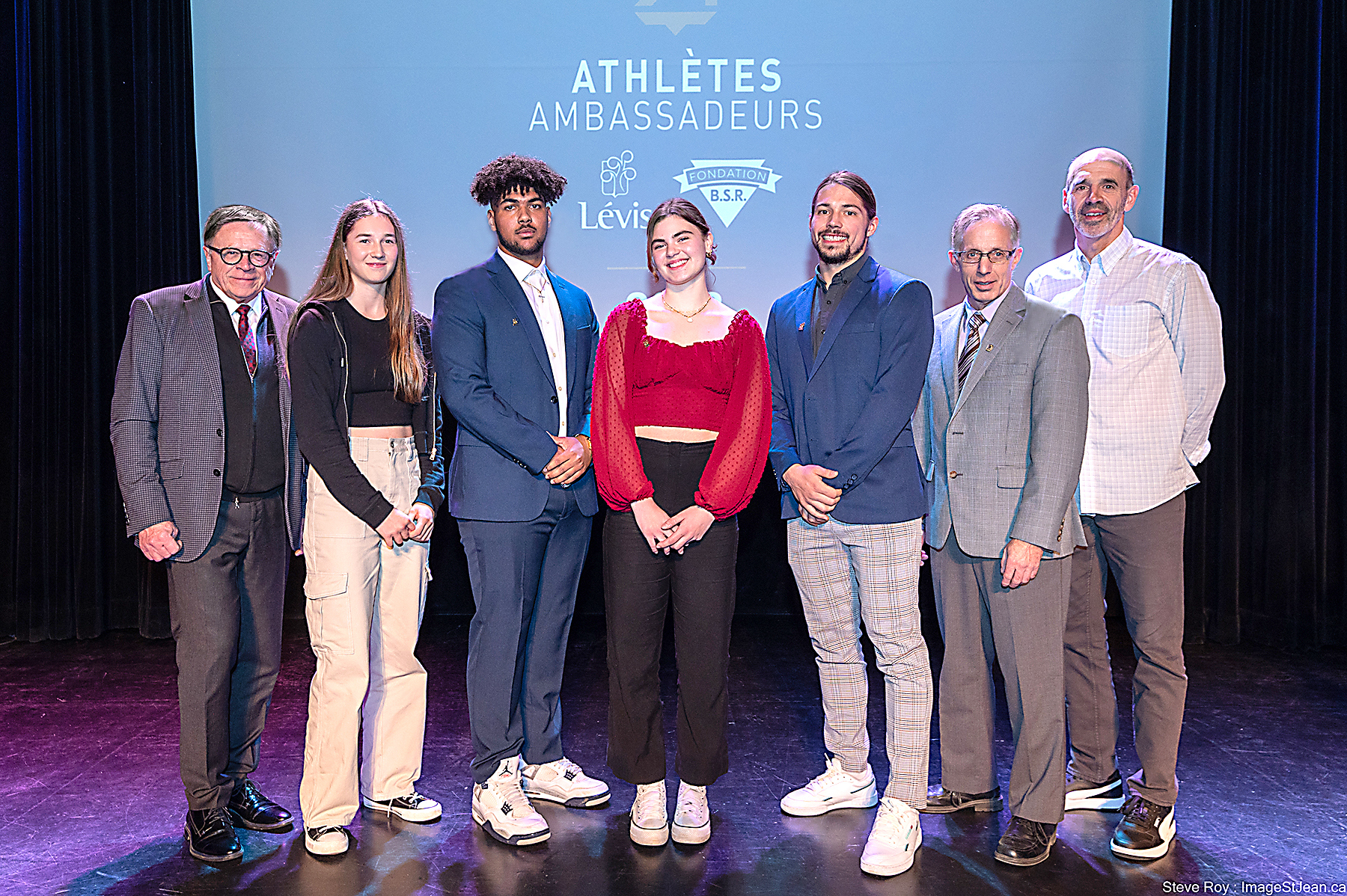 Lévis honore 72 athlètes 