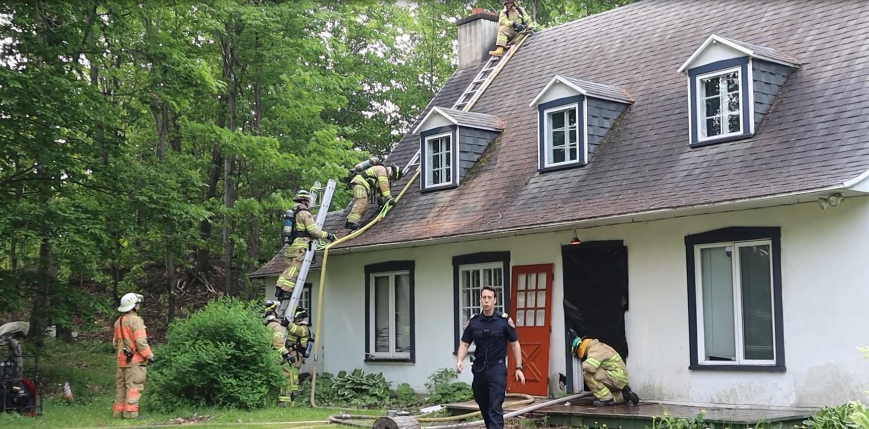 Formation de nouvelles recrues pompiers du SSIVL
