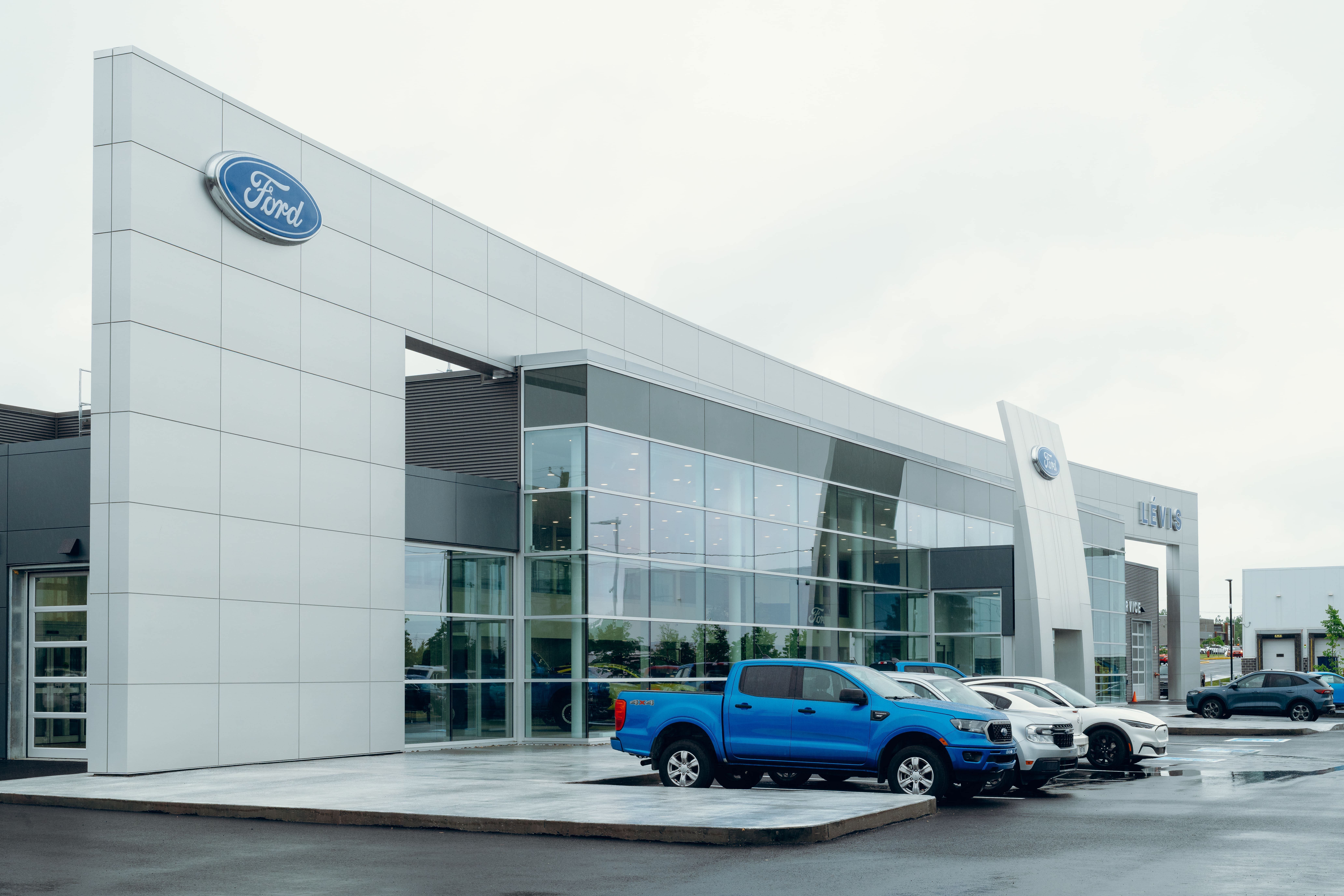 Les nouvelles installations de Lévis Ford inaugurées 