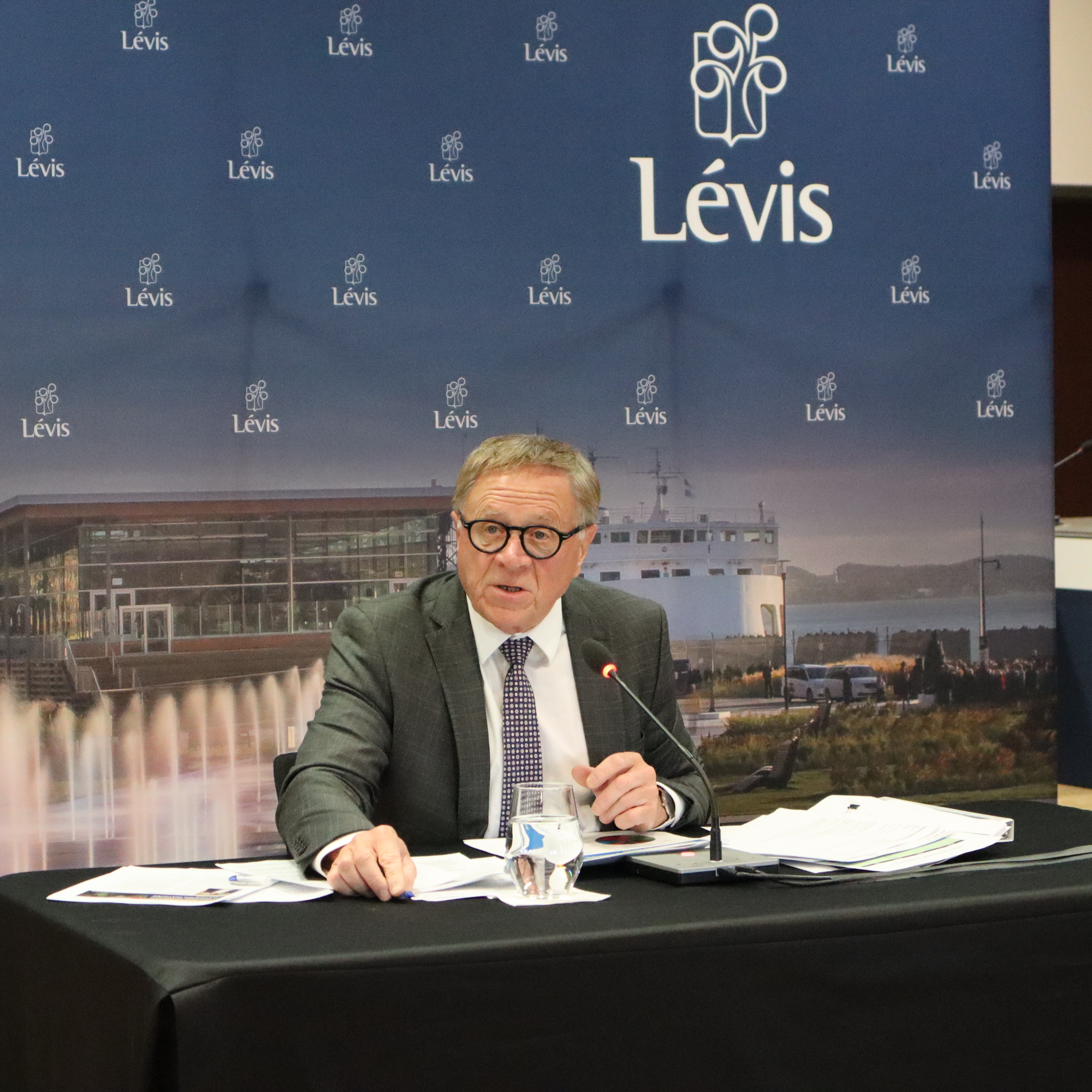 Gilles Lehouillier quitte avec le «sentiment du devoir accompli»