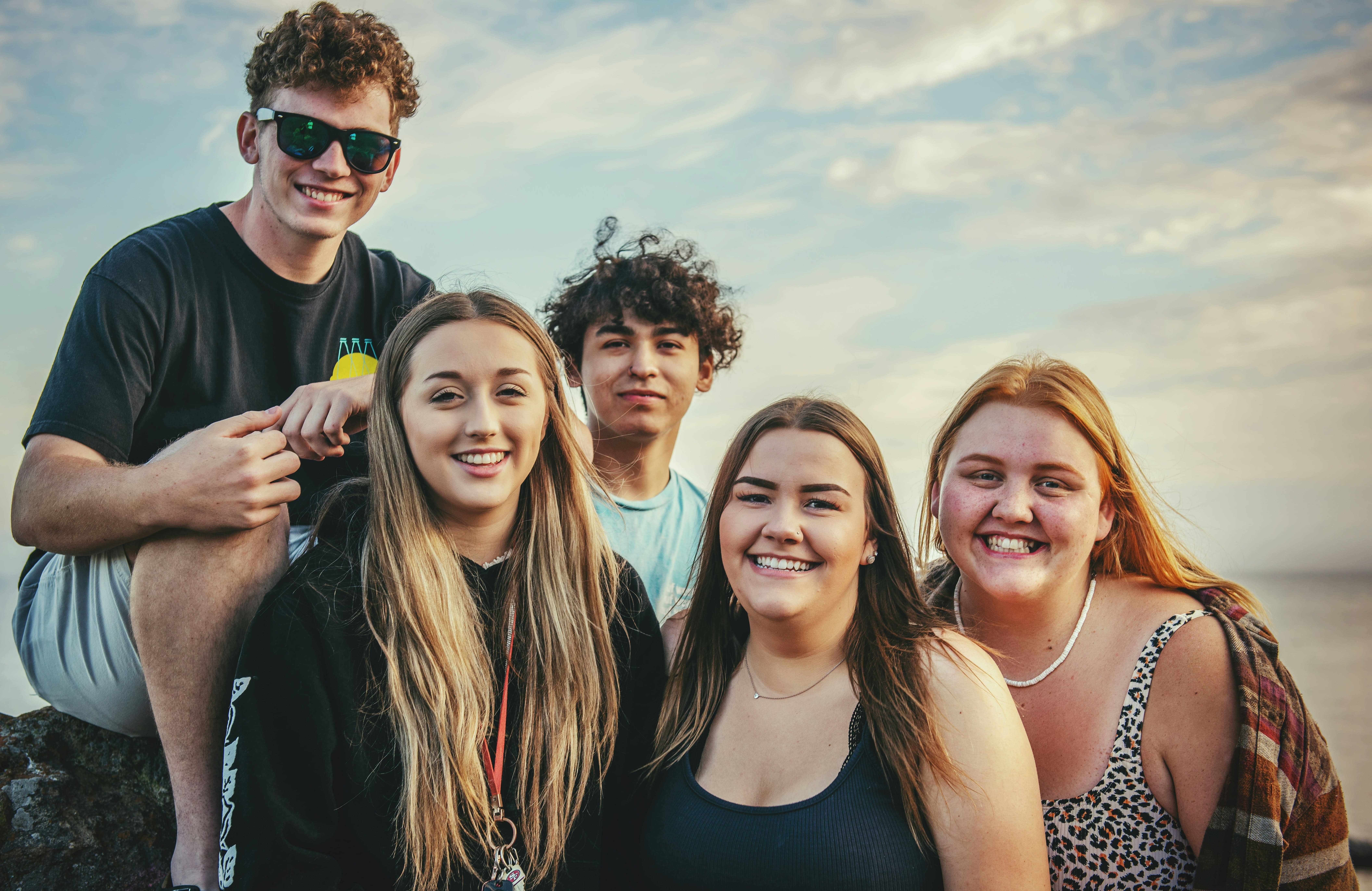 Le gouvernement délaisse les adolescents, selon 50 % de la population