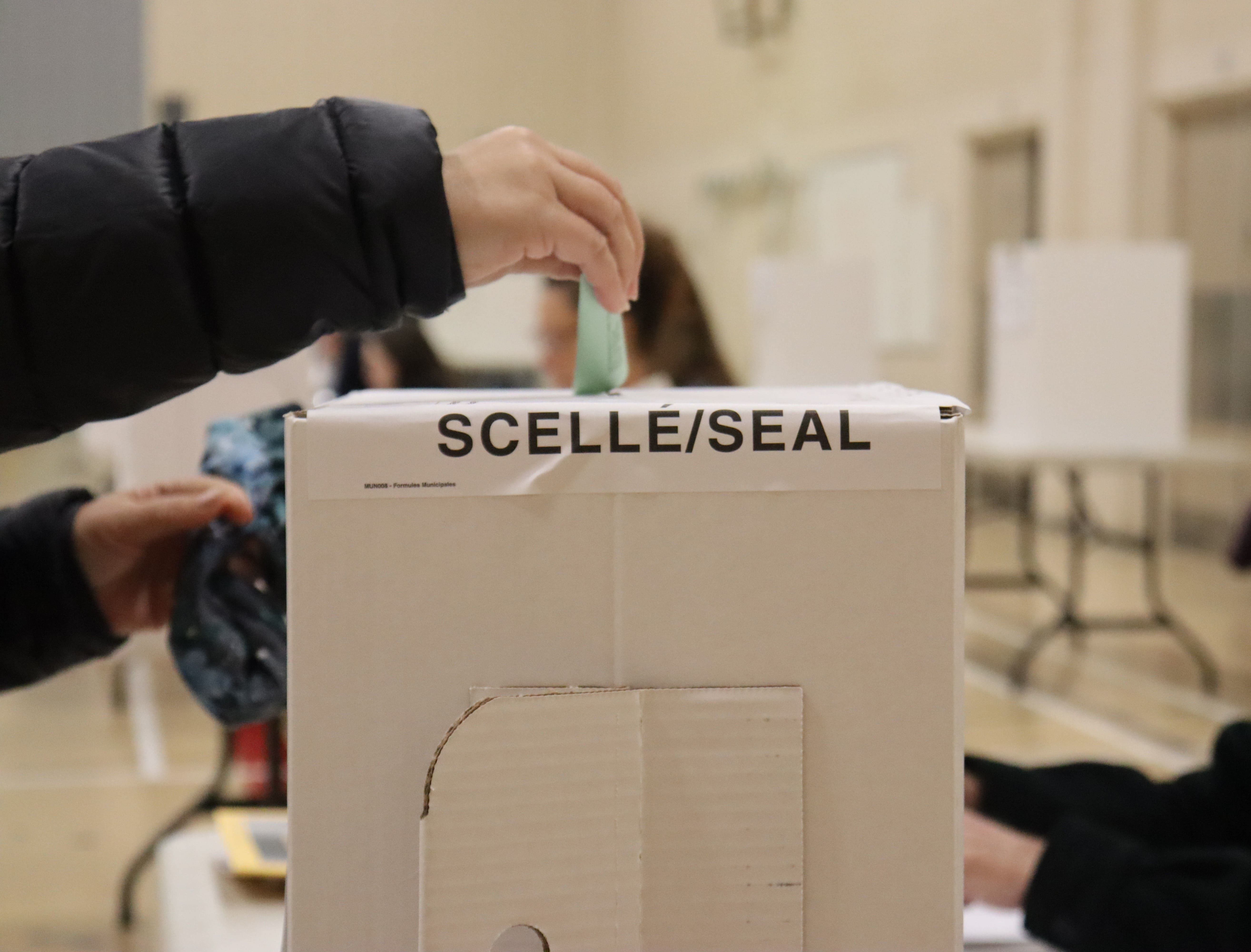 Les élections municipales, minute par minute