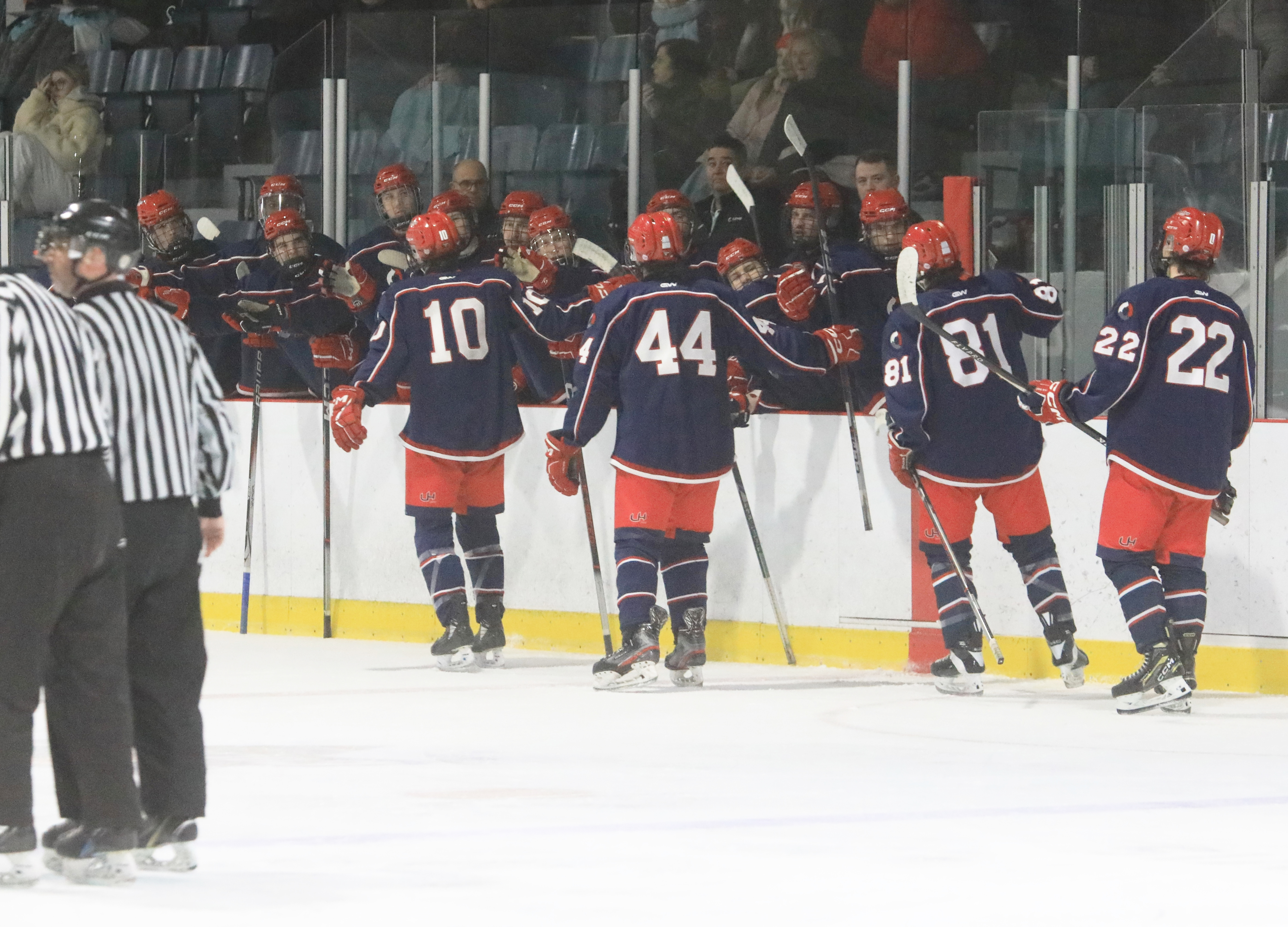 Victoires offensives pour les équipes lévisiennes 