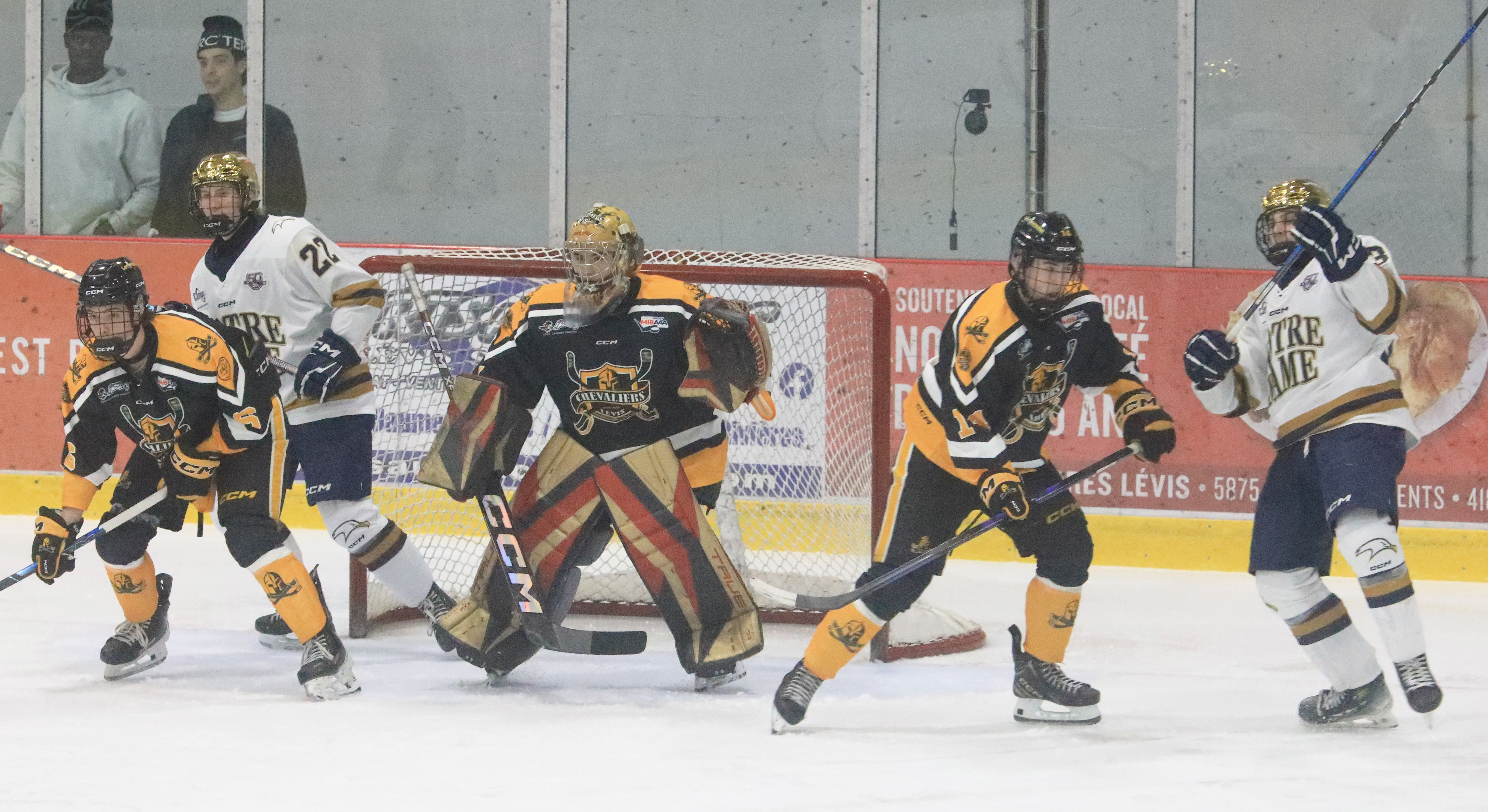 Victoire dans un duel offensif pour les Chevaliers