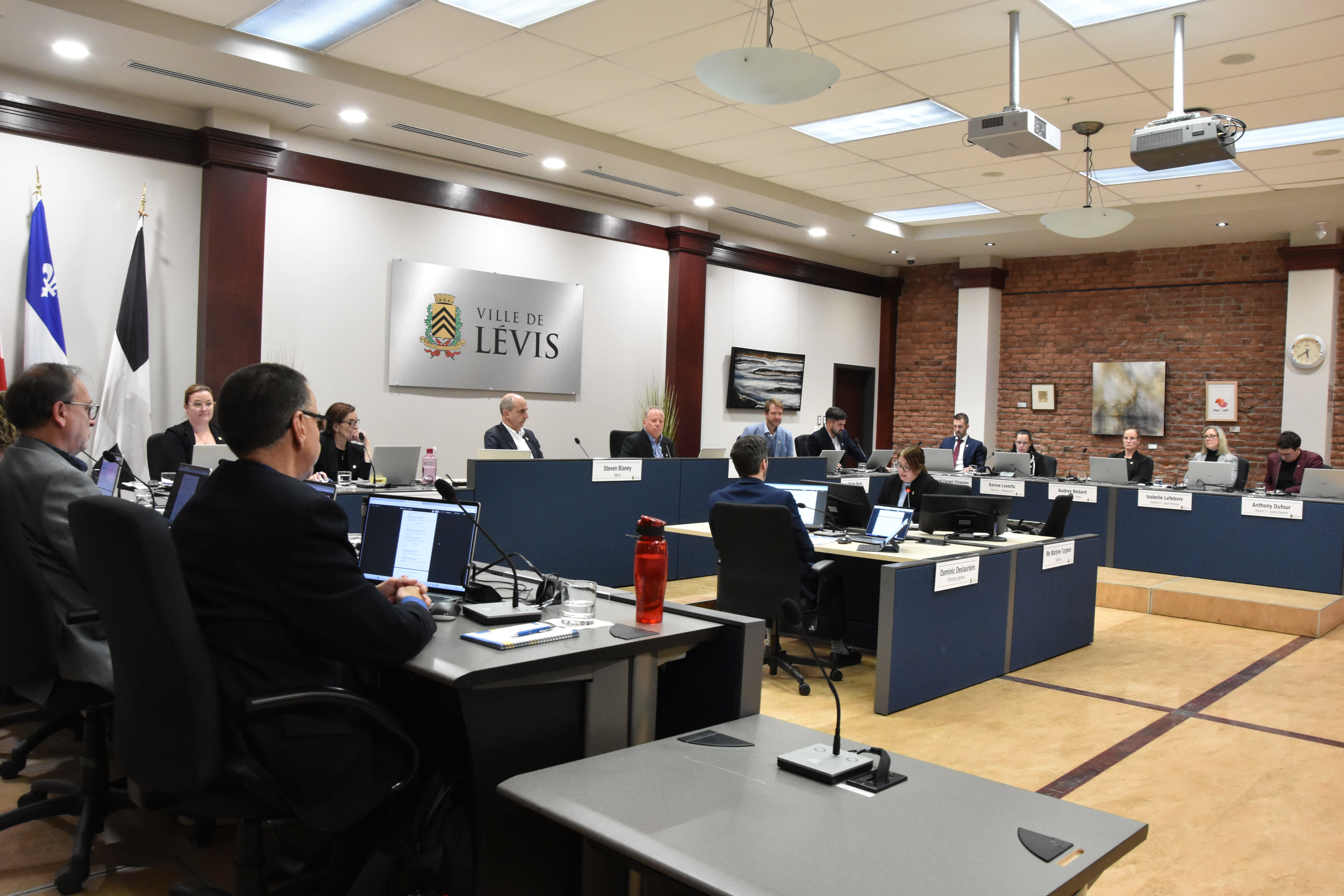 Repensons Lévis veut plus de représentativité 