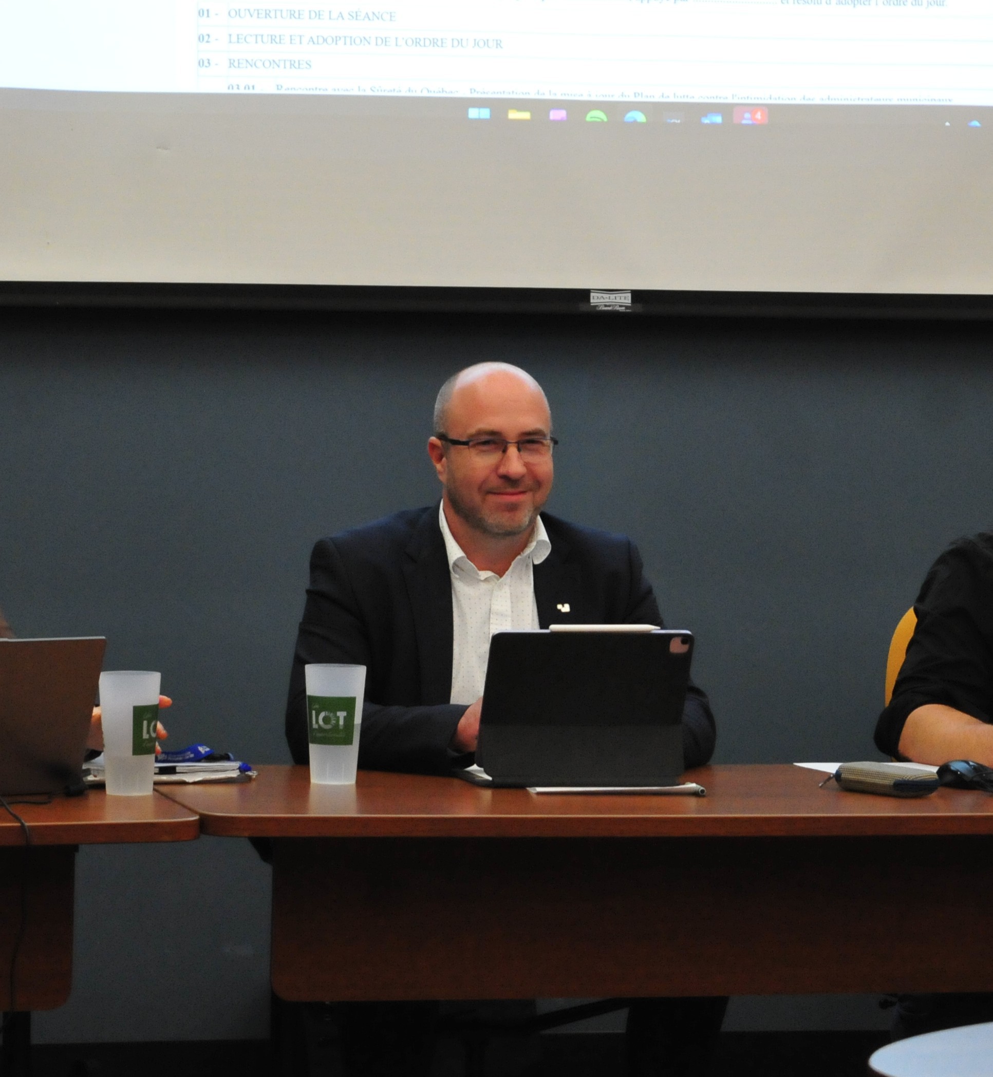 Élection du préfet et du préfet suppléant