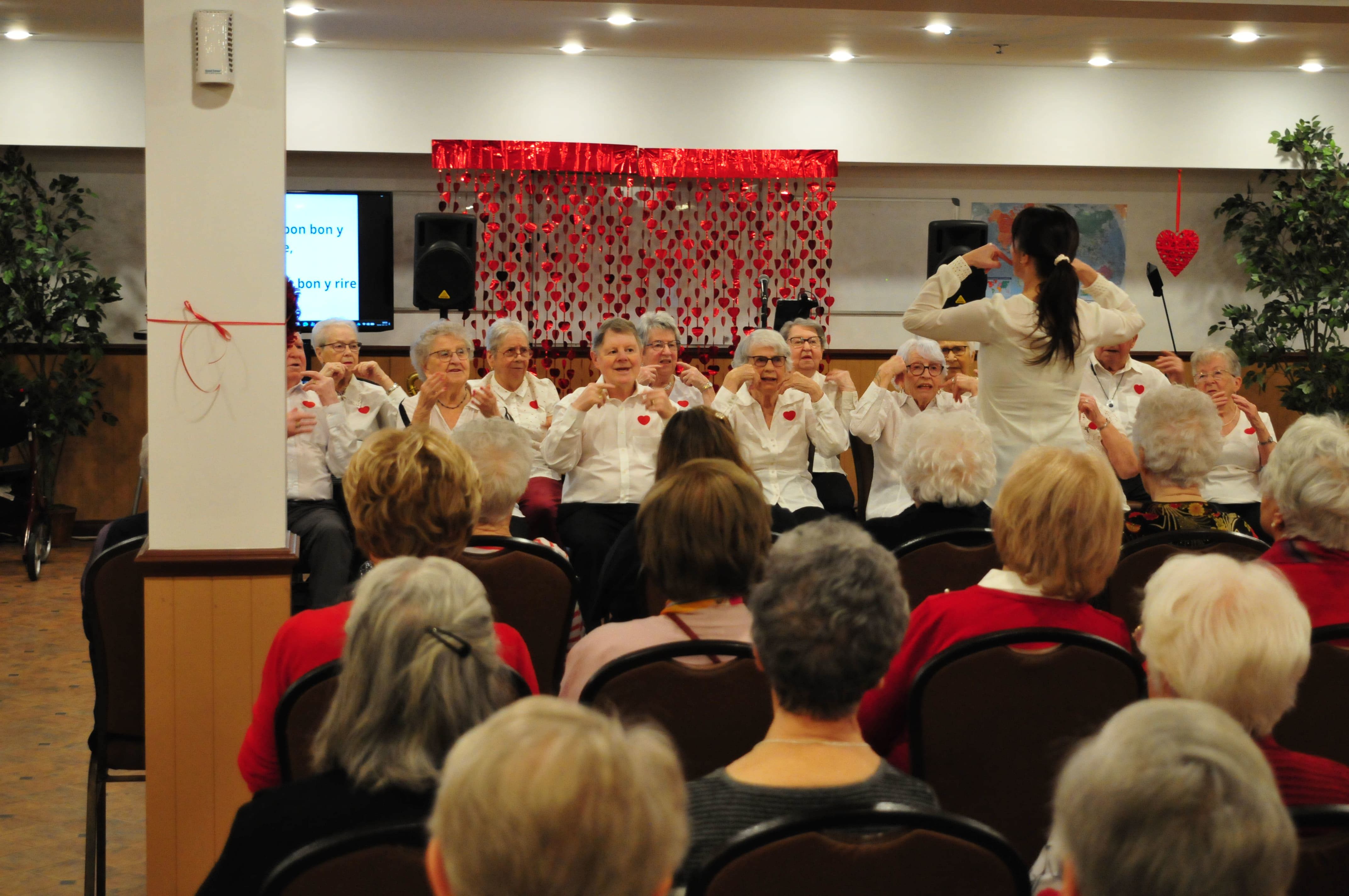 Le Manoir Le Beau Rivage présente sa chanson