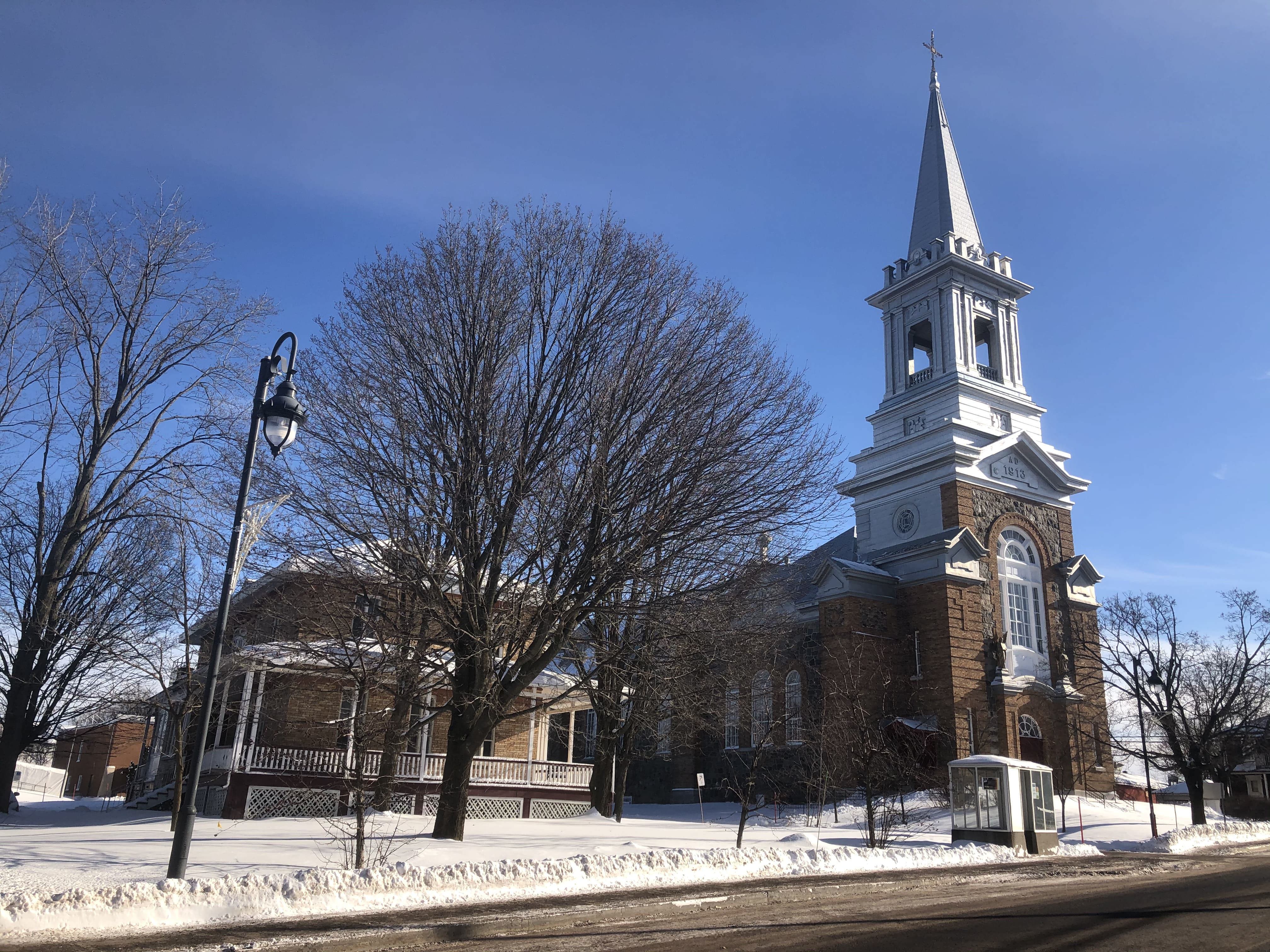 Soutien financier pour le projet de maison de la culture à Saint-Apollinaire