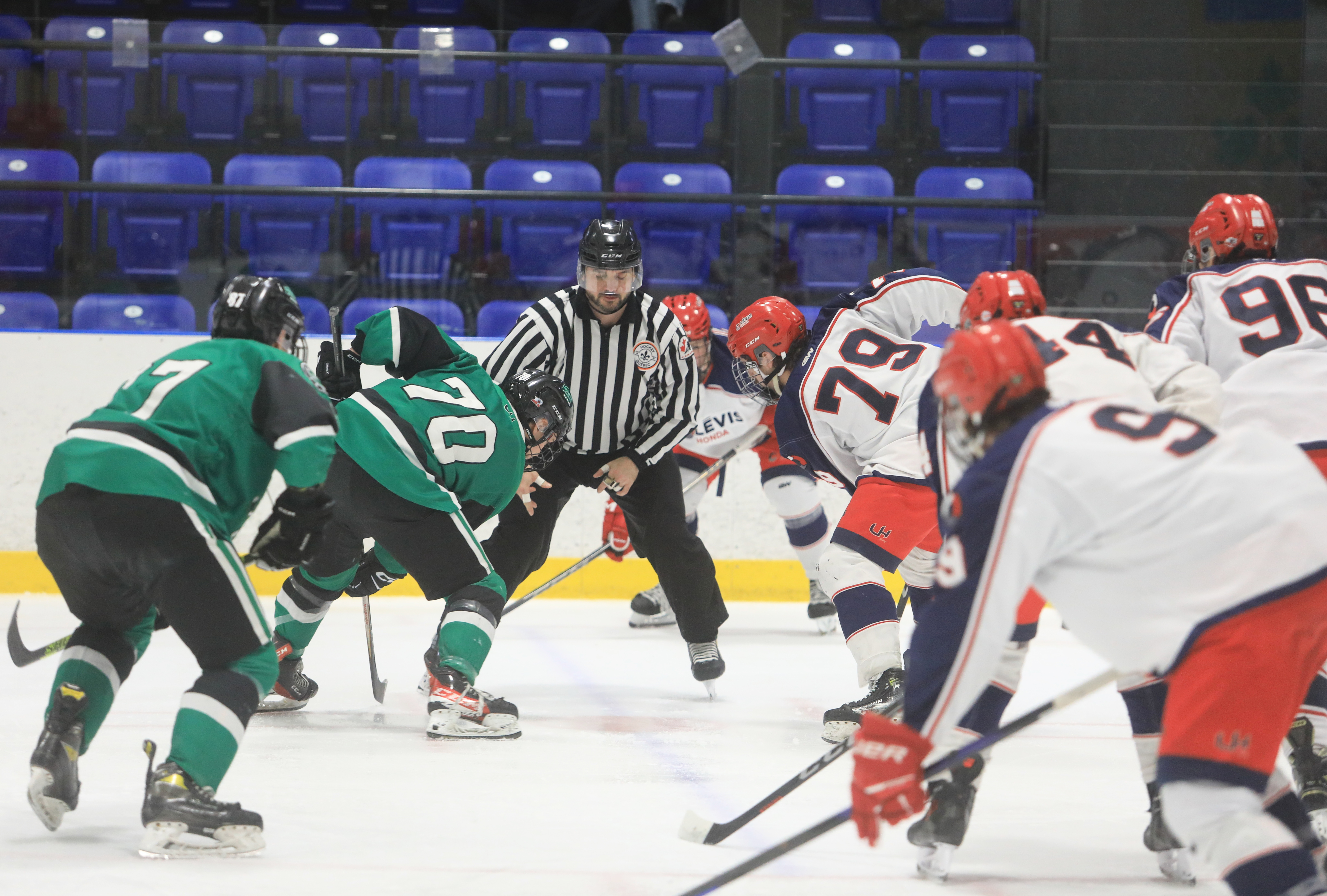 L’Expert mène 3 à 1 contre le Lévis Honda