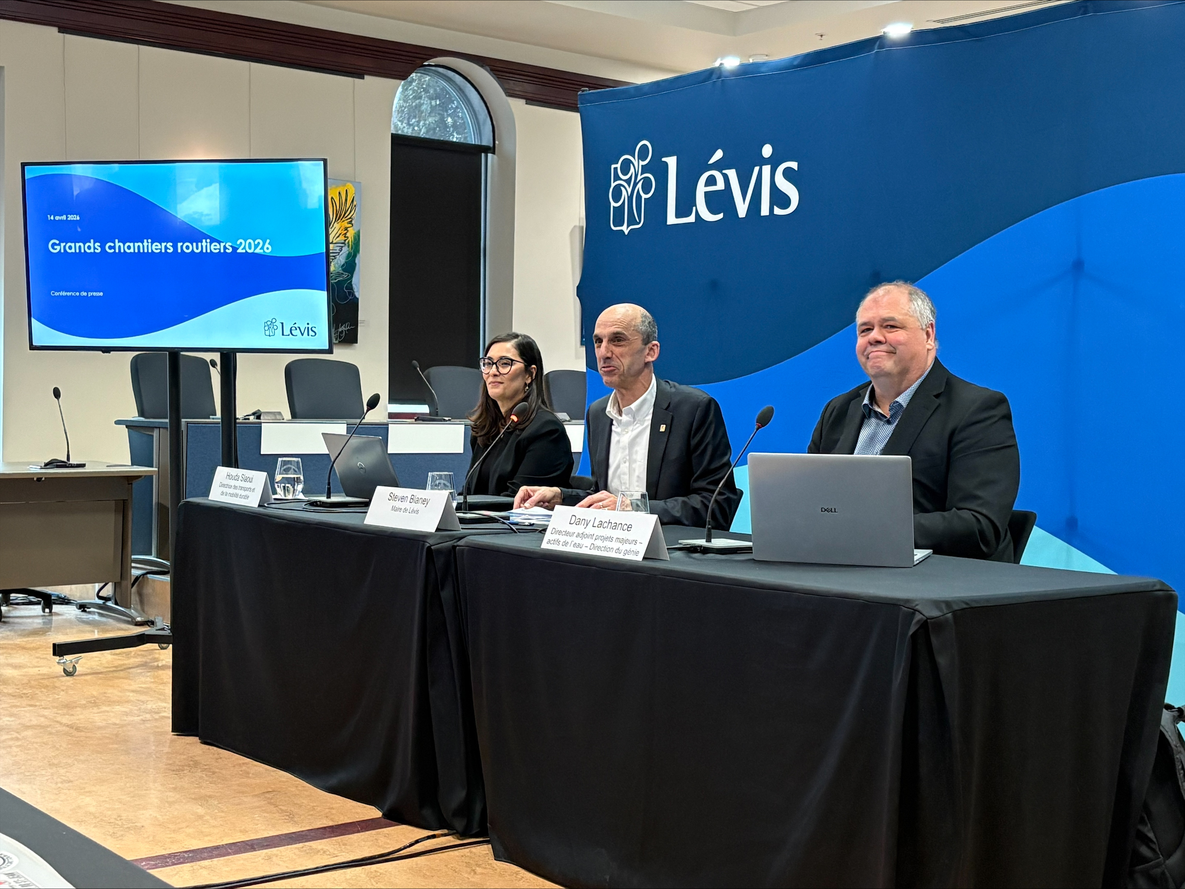 Plus de 24 M$ investis dans l’asphaltage à Lévis 