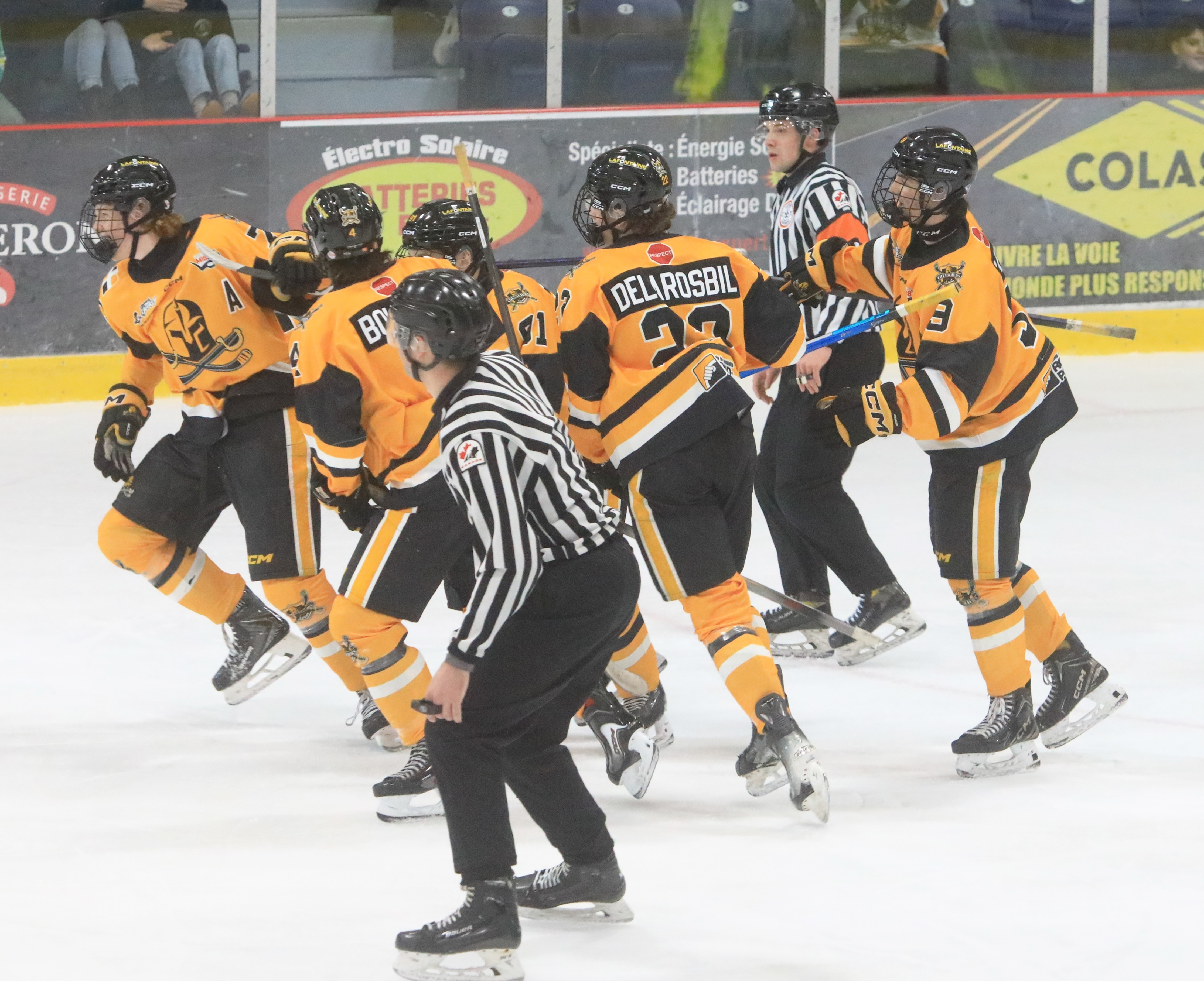 Les Chevaliers perdent leur premier match à la Coupe Telus