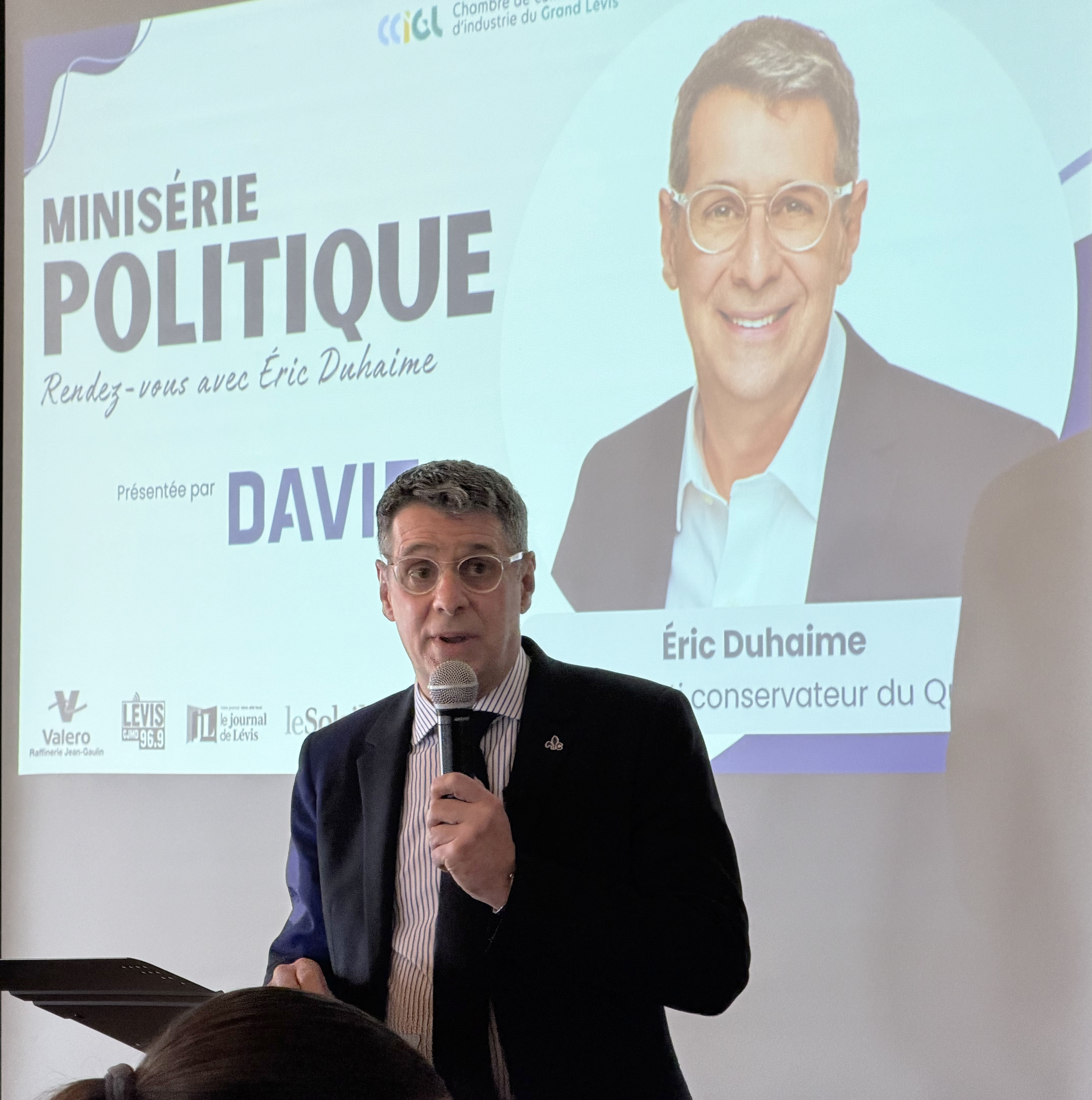 Éric Duhaime vise au moins 12 députés