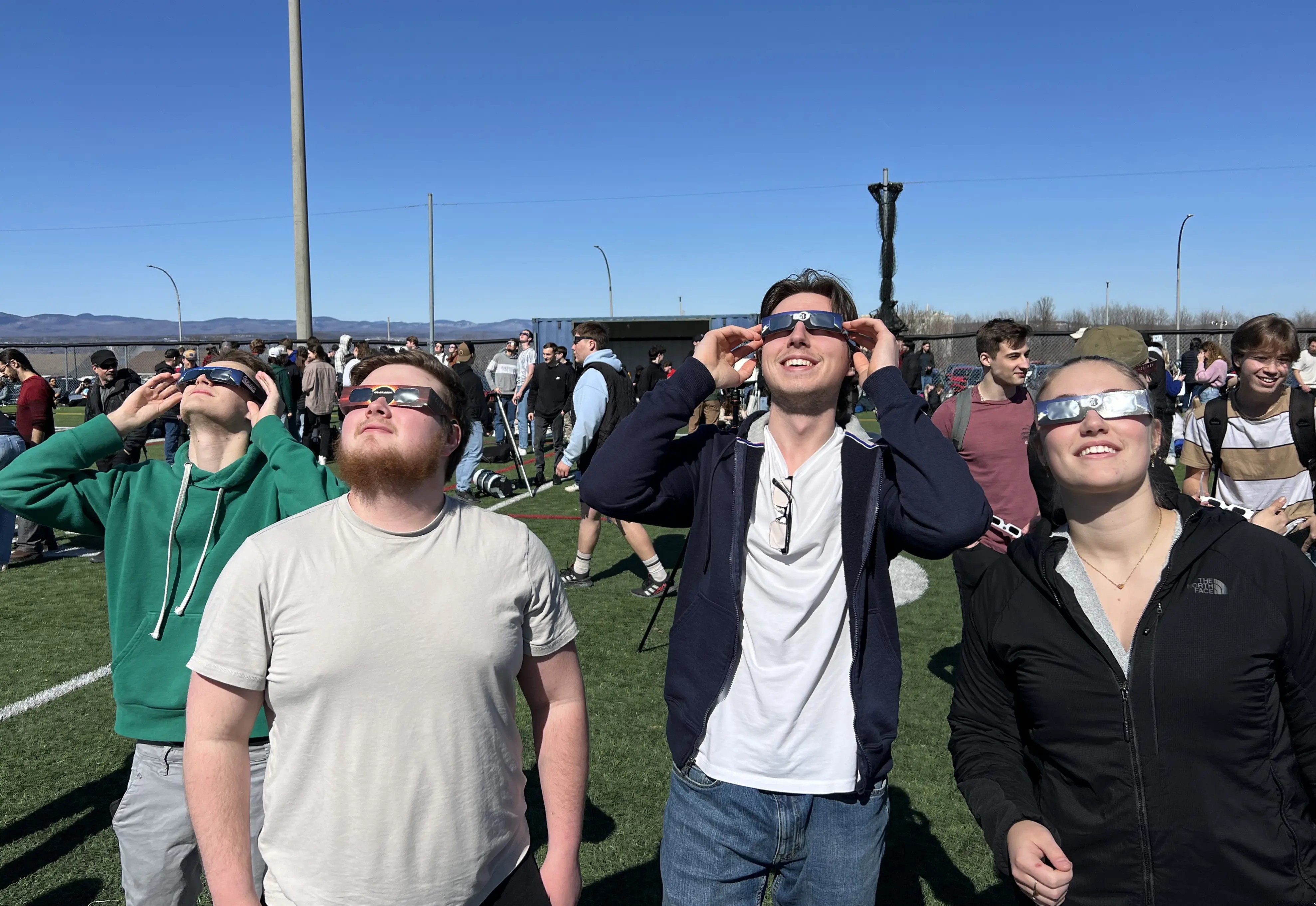 Observation de l’éclipse partielle du Soleil à Lévis