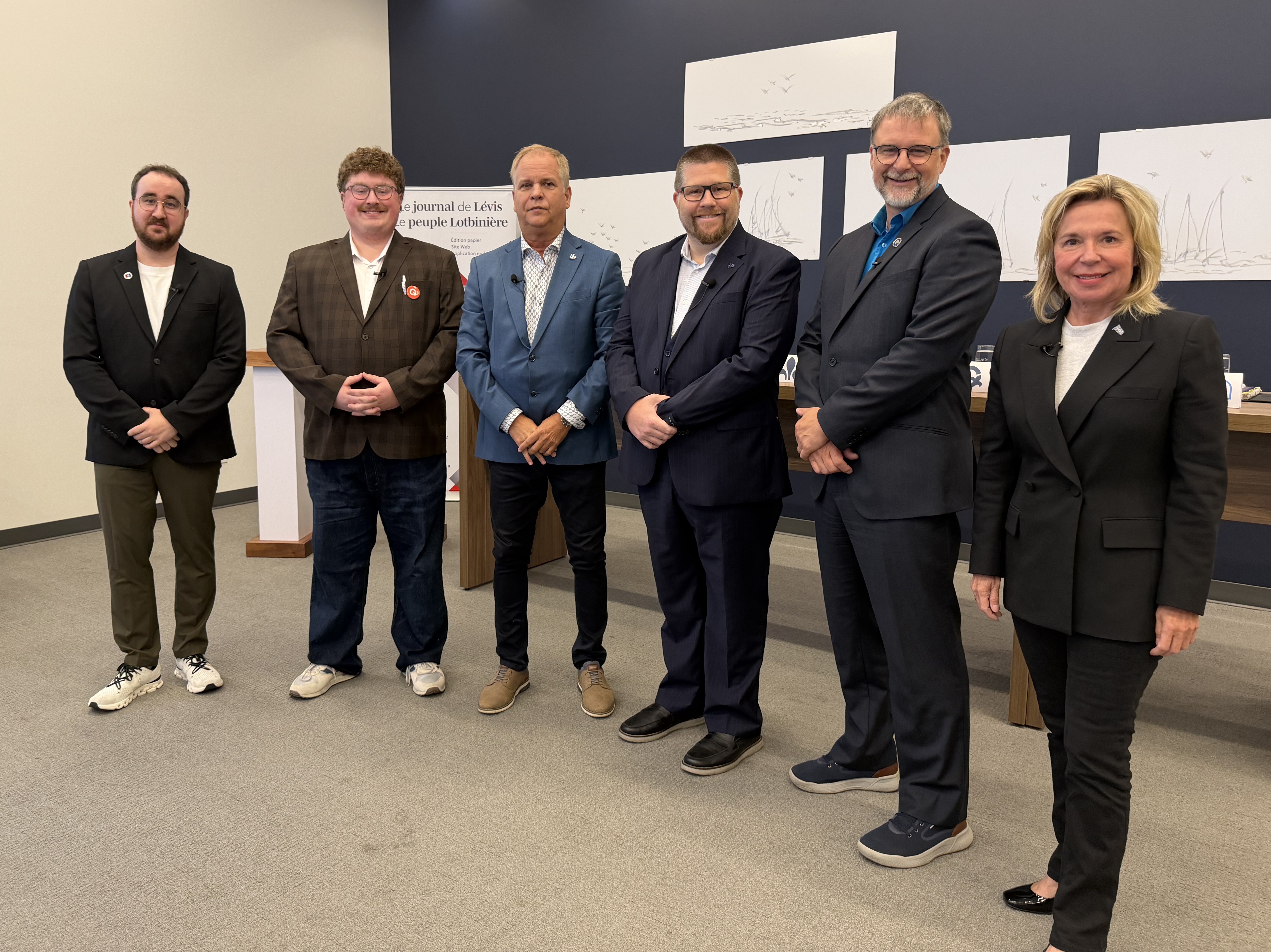 Débat électoral entre les cinq candidats des Chutes-de-la-Chaudière
